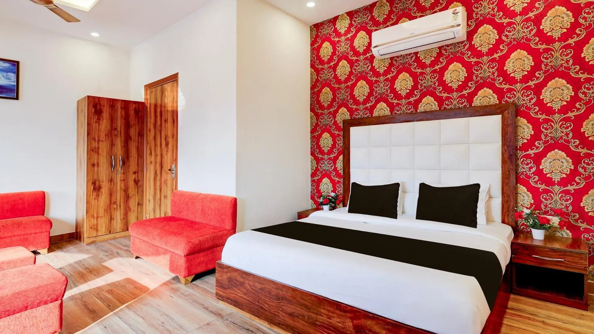 Shree Jii Luxury Hotel Delhi