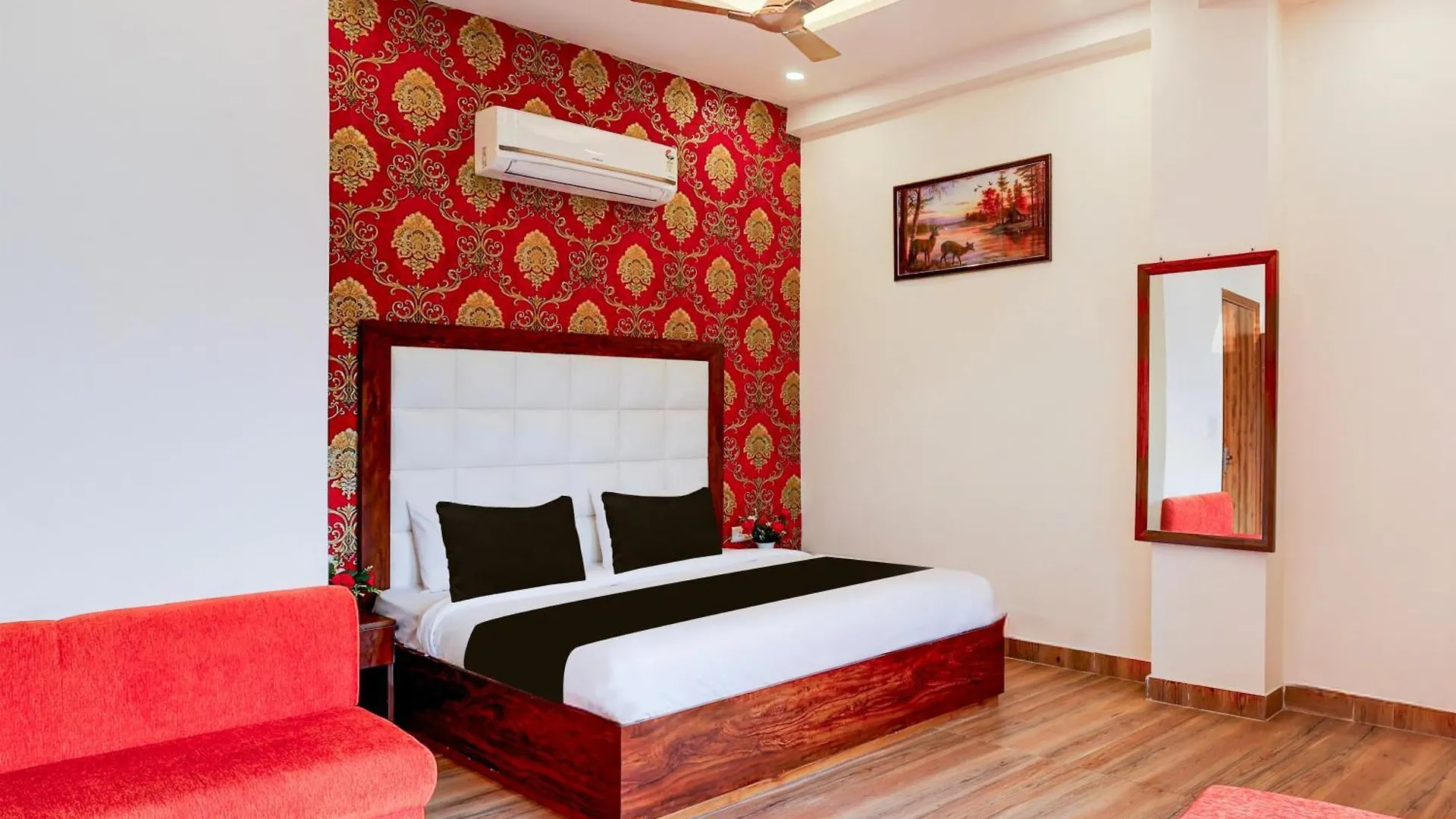 Shree Jii Luxury Hotel Delhi